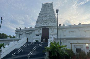 Volunteering at Sri Siva Vishnu Temple